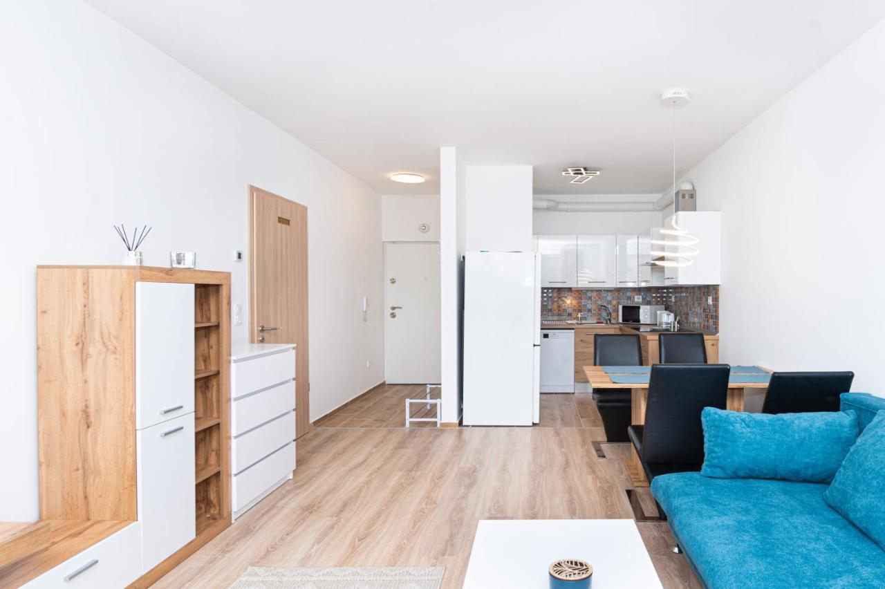 Waterfront By Urbanrent Appartement Boedapest