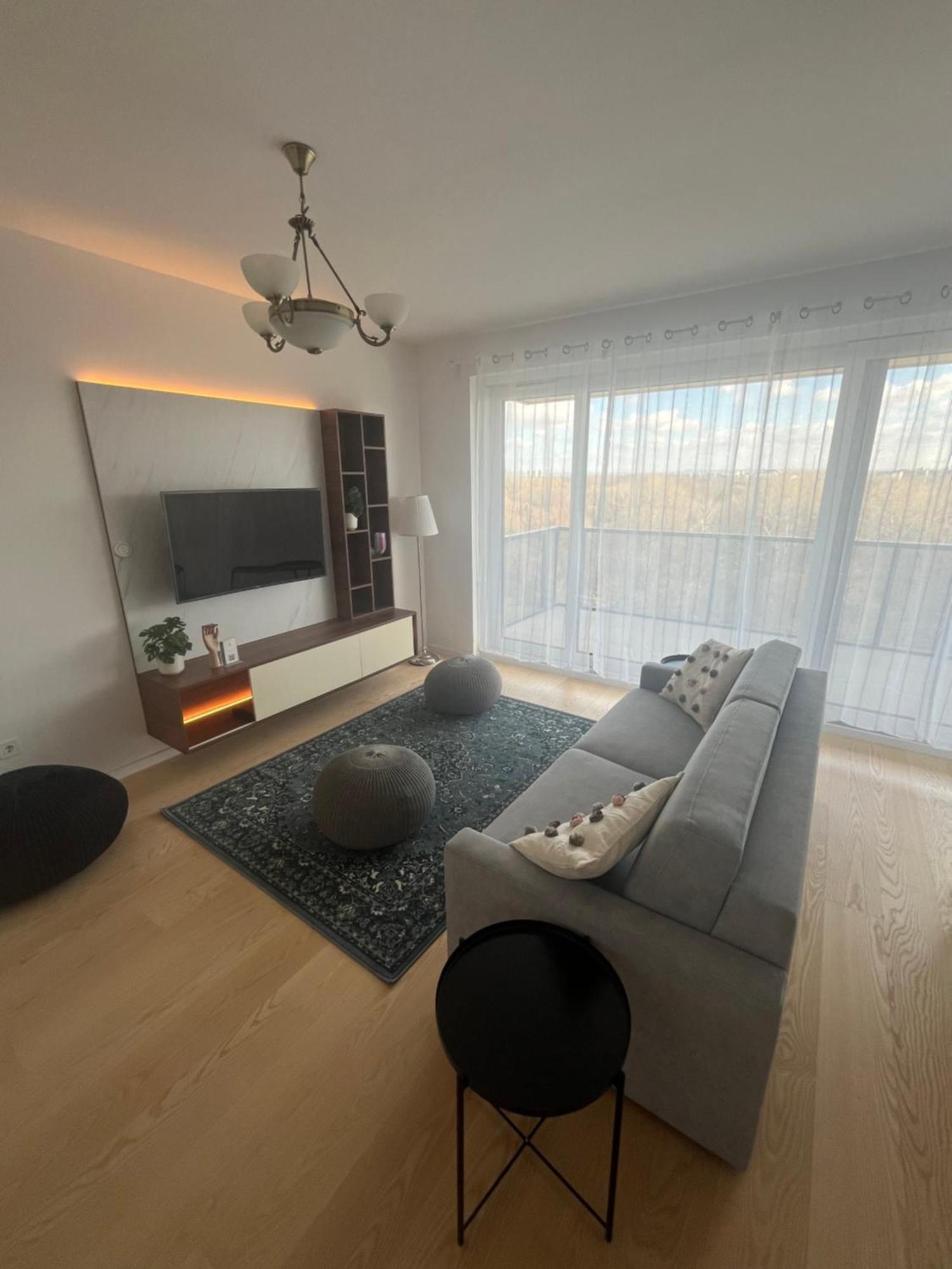Waterfront By Urbanrent Apartmán *
