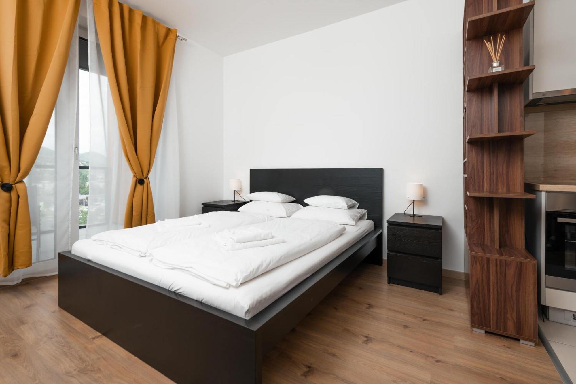 Waterfront By Urbanrent Appartement